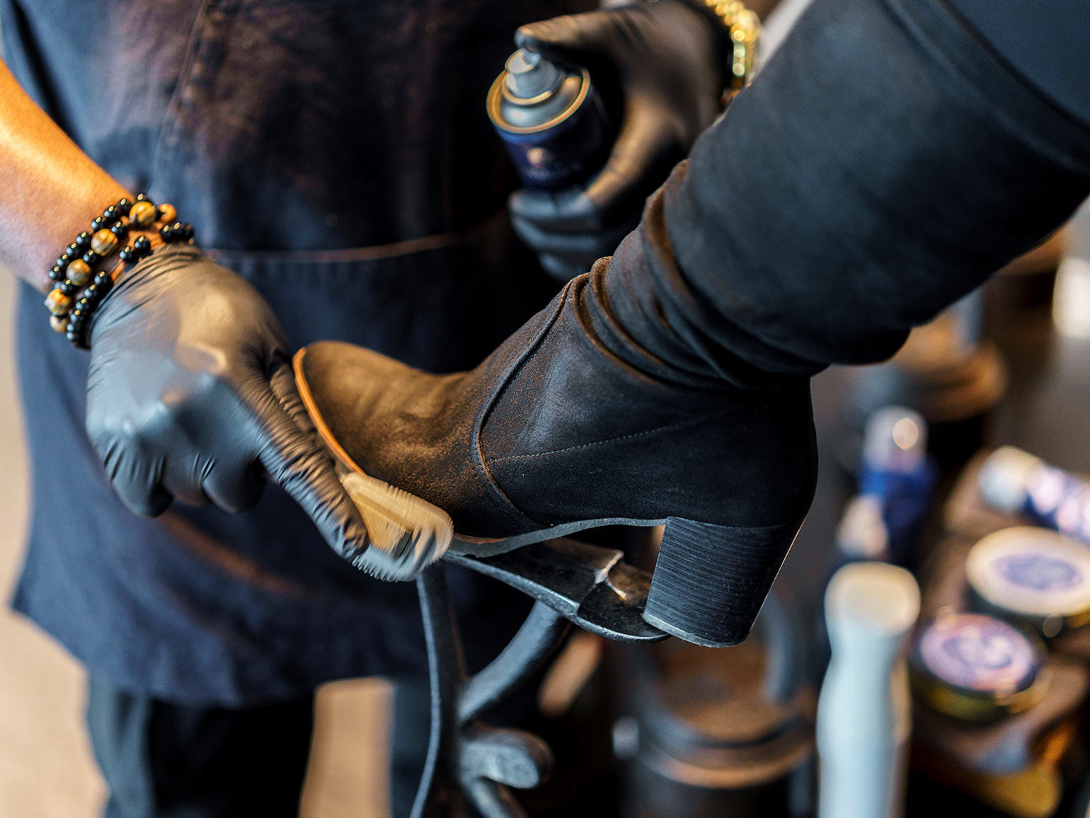 Unlock the Secrets: 10 Must-Know Tips for Cleaning Suede and Leather Like a Pro!