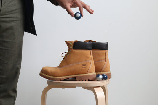 best shoe deodorizer Canada 2026", "how to stop sweaty shoes smell", "shoe freshener for sports shoes Canada